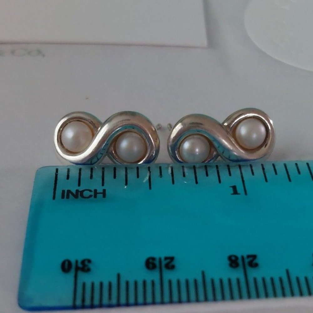 💕 TIFFANY Sterling Silver Infinity Figure Eight Pearl Earrings. only Earrings - Picture 8 of 9